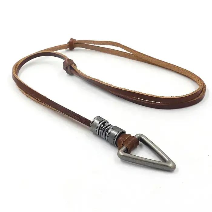 Vintage hommes femmes Triangle réglable en cuir cordon collier pendentif bijoux cadeau de noël