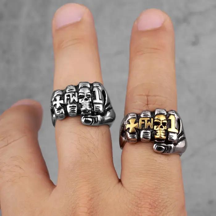 Bague de tête de mort en acier inoxydable, style punk pour homme, cadeau audacieux pour petites occasions spéciales