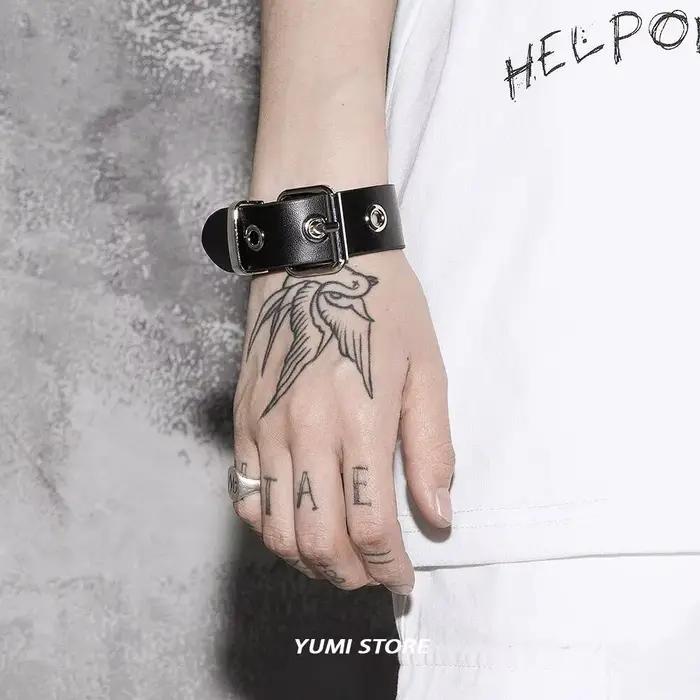 Bracelet noir punk cool pour femmes et hommes, bracelet vintage gothique réglable en PU, bijoux tendance, hip hop, rock, accessoires de danse Kpop