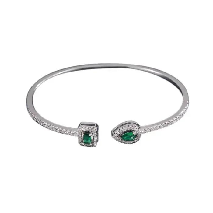Bracelet manchette en zircon cubique