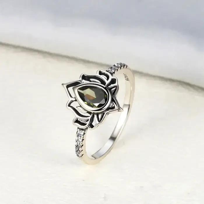 Anneau en argent sterling 925 sertie de zirconium blanc fleur de lotus pour femmes occasions spéciales cadeau d'amitié anniversaire mariage