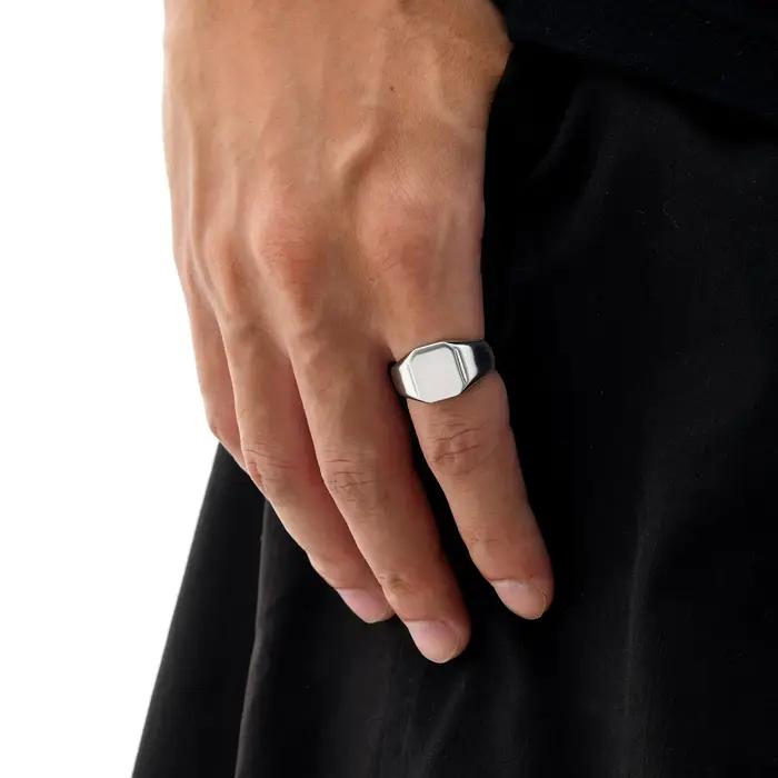 Bague chevalière carrée en acier inoxydable pour hommes