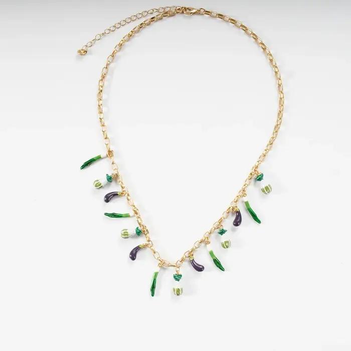 Collier bavoir épais en or avec maillons ovales audacieux bijou fantaisie tendance et élégant pour femmes occasions spéciales anniversaire saint-valentin