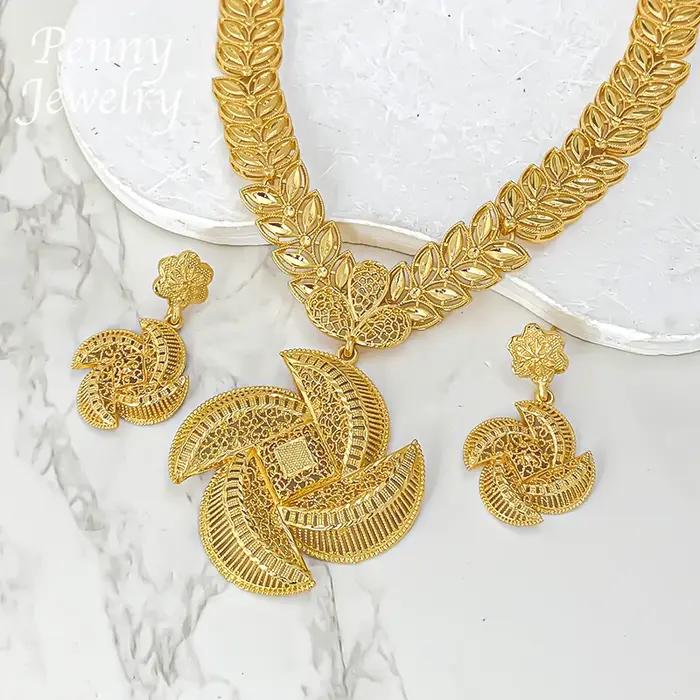Ensemble de bijoux plaqué or 18 carats de Dubaï au design original et unique pour femmes