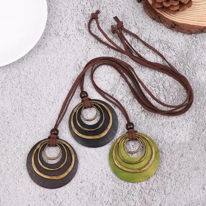 Colliers multicouches Vintage en cuir avec pendentif en bois pour femmes et hommes