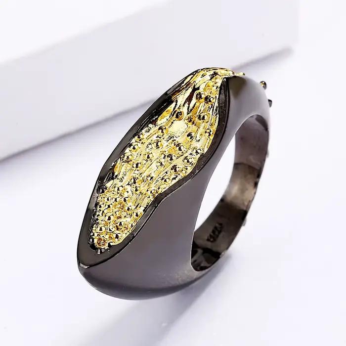 Bague créative géométrique or noir