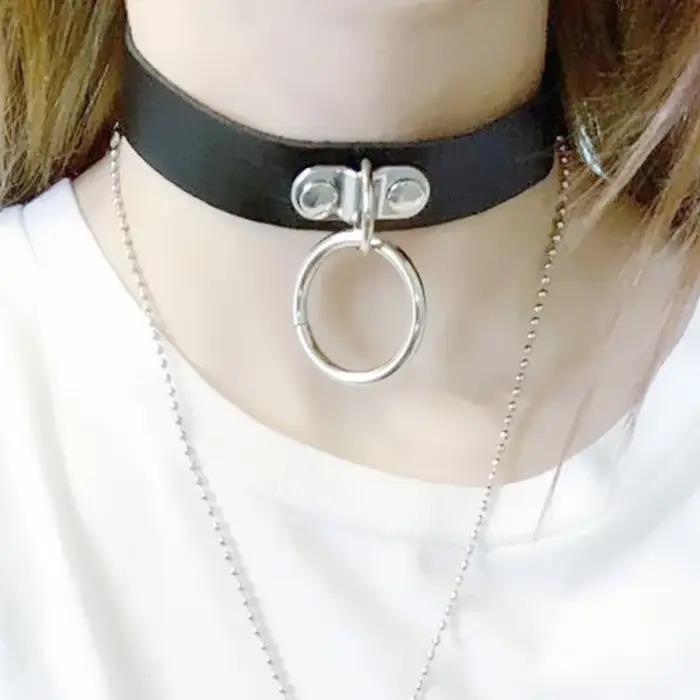 Rock Sexy Cool gothique collier Steampunk collier femmes hommes Sautoirs en cuir Goth Punk collier ras du cou boucle ronde collier épais