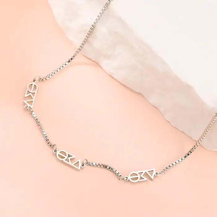 Collier personnalisé à plusieurs noms pour femmes, bijoux avec nom personnalisé, ras du cou en acier inoxydable, boîte de cou, chaîne, cadeau pour ami et famille