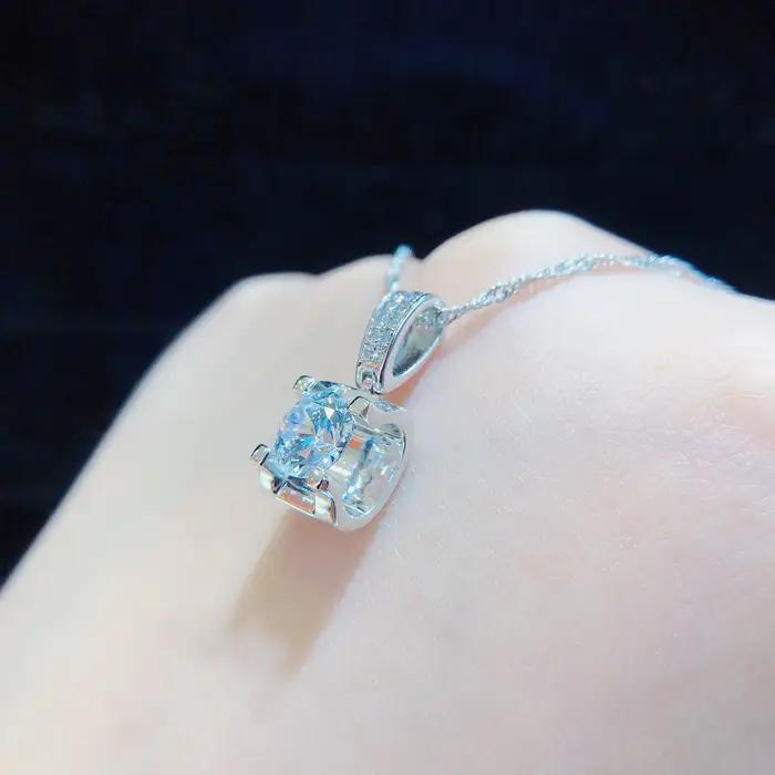 Collier pendentif diamant Moissanite coupe ronde