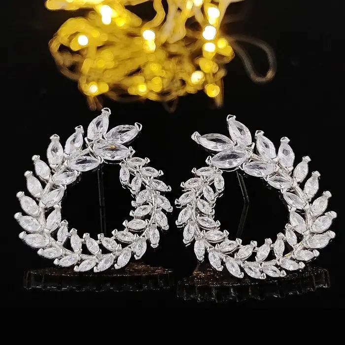 Ensemble de bijoux couleur argent Marquise