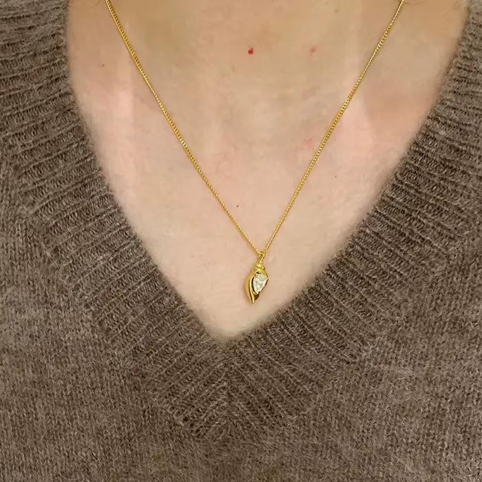 Collier pendentif coquillage zircon bijou vintage français pour femmes occasions spéciales cadeau anniversaire fiançailles mariage