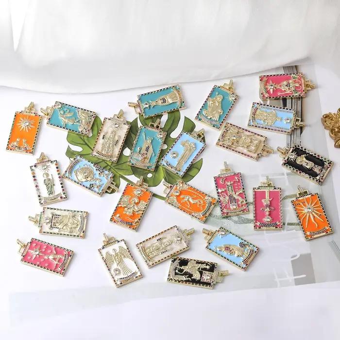 Juya-Pendentif en émail plaqué or 18 carats