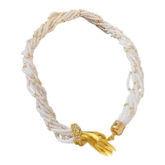 Collier de perles multicouches