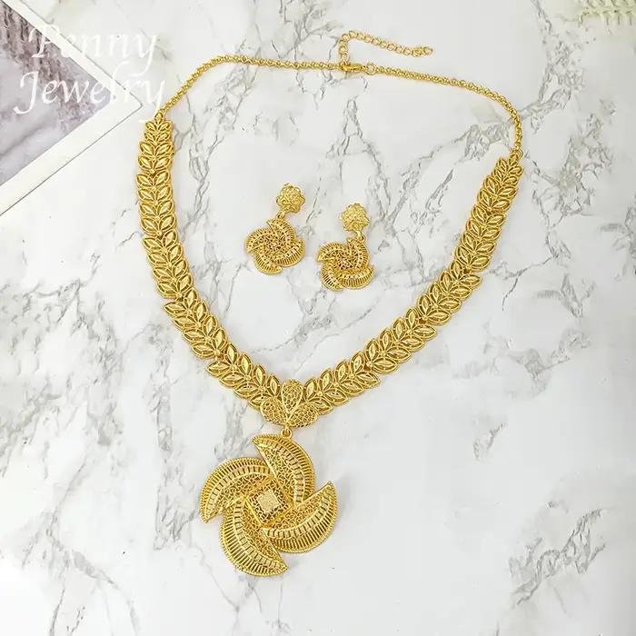 Ensemble de bijoux plaqué or 18 carats de Dubaï au design original et unique pour femmes