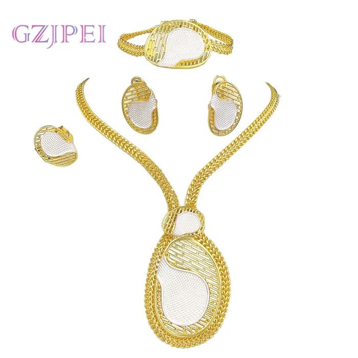 Ensemble de Bijoux Élégants pour Femme Occasions Spéciales Plaqué Or 18 Carats Collier Boucles d'Oreilles Bague Bracelet