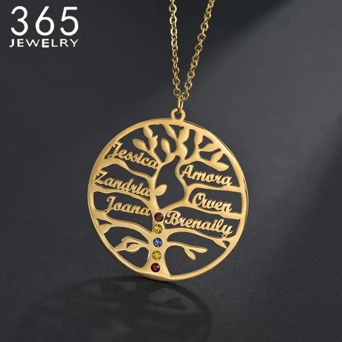 Collier personnalisé avec noms de famille