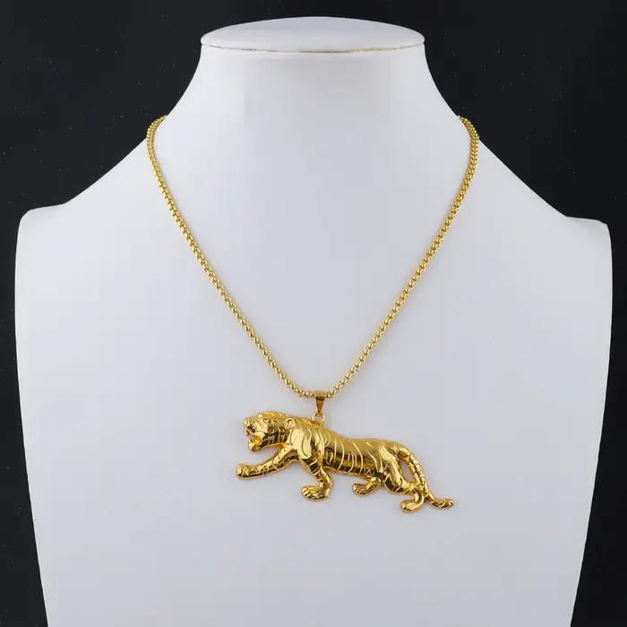 Chaîne hip-hop punk plaquée or en acier inoxydable avec pendentif élégant pour femmes occasions spéciales partys banquets fêtes de mariage cadeaux festifs