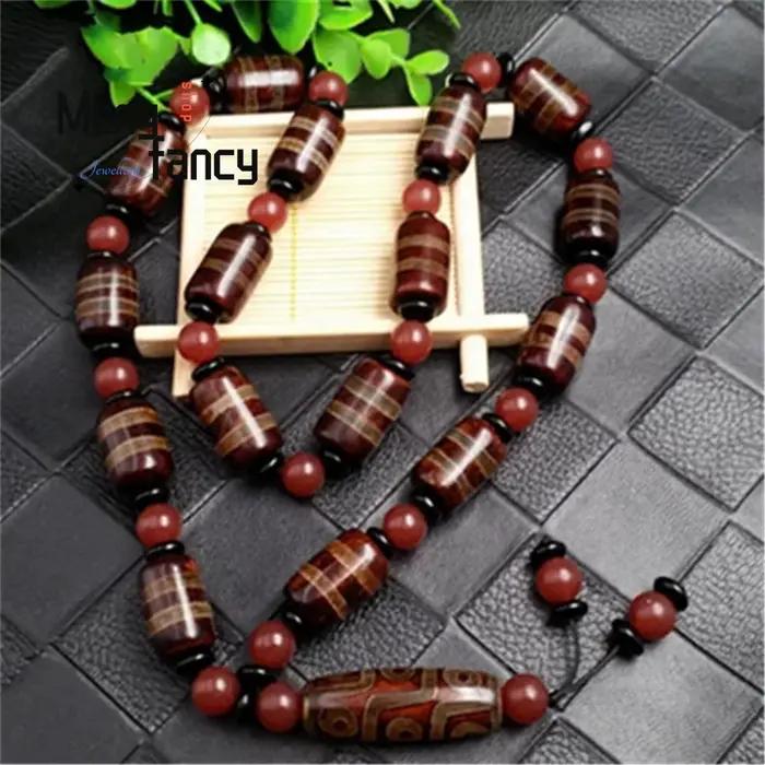 Collier de perles célestes à neuf yeux givrées rétro en Agate naturelle