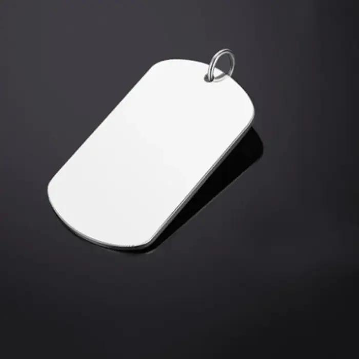 Collier militaire plaqué argent avec pendentif géométrique pour homme et femme, idéal pour les occasions spéciales et les cadeaux de remerciement