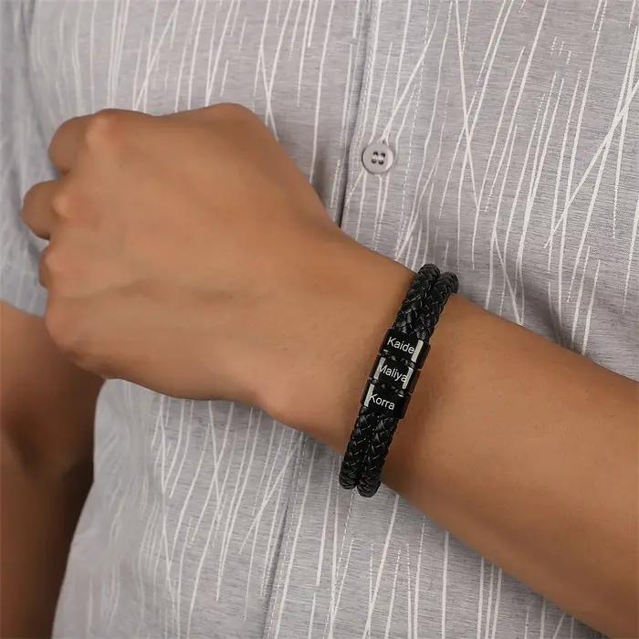 Cadeau de fête des pères Bracelet en cuir personnalisé pour hommes noms d'enfants gravés personnalisés Bracelets de perles pour papa mari Punk bijoux garçon