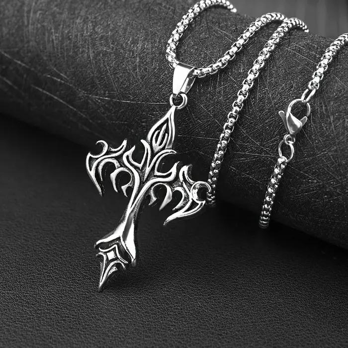 Collier pendentif flamme croix hip-hop pour homme en acier inoxydable