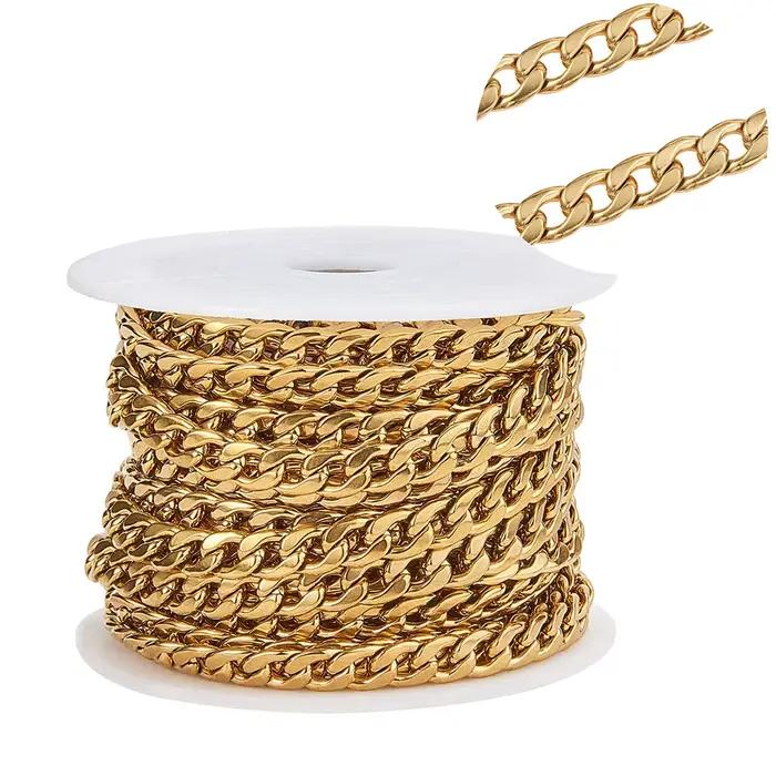 Chaîne à bordure plate couleur or classique en acier inoxydable pour colliers à pendentifs avec plusieurs longueurs disponibles pour femmes et hommes occasions spéciales