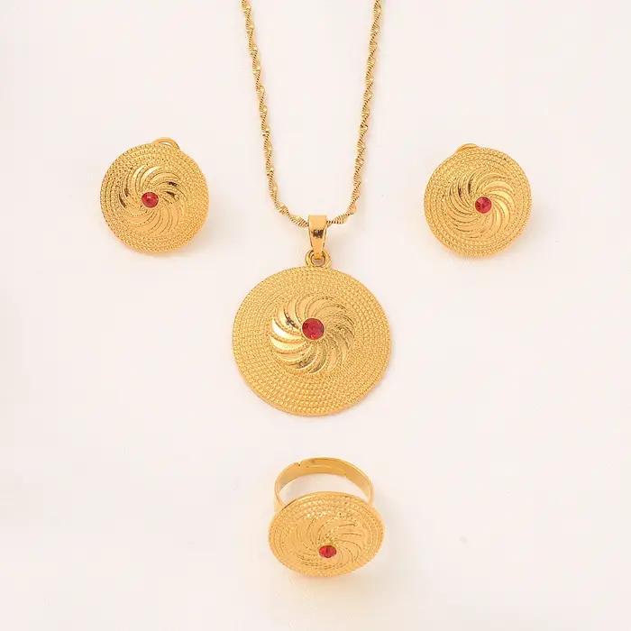 Ensemble de bijoux éthiopiens