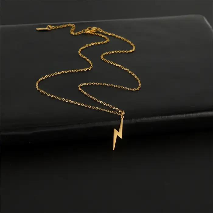 Collier pendentif éclair