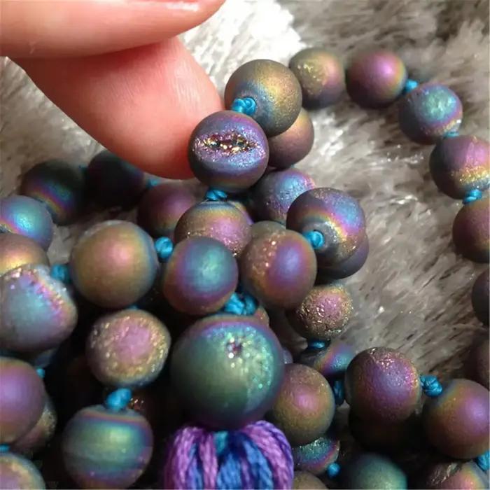 Collier en hématite couleur 108 perles