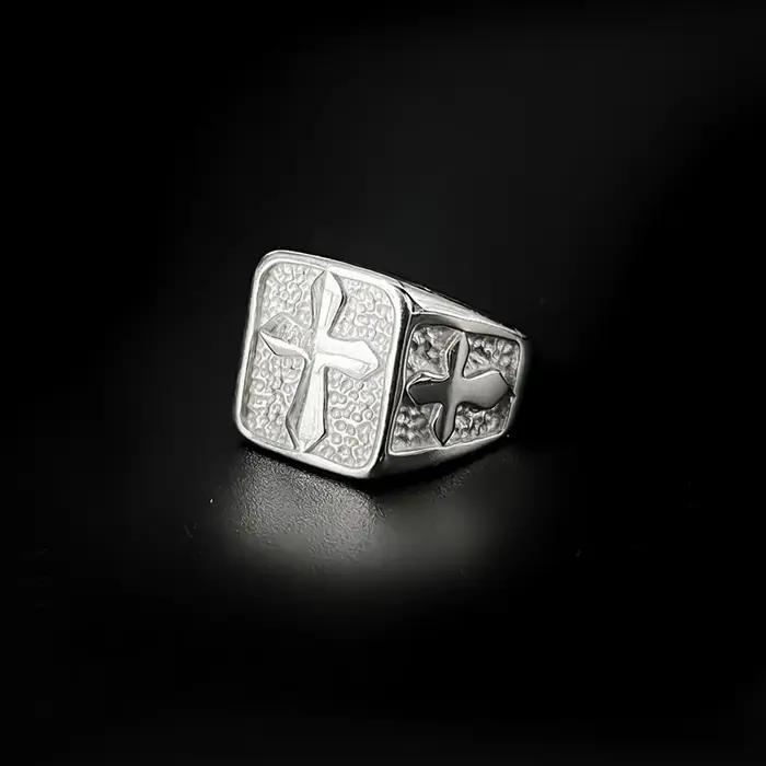 Bague Chevalière Rétro en Acier Inoxydable Plaquée Or 18 Carats Style Punk Gothique pour Homme Occasions Spéciales