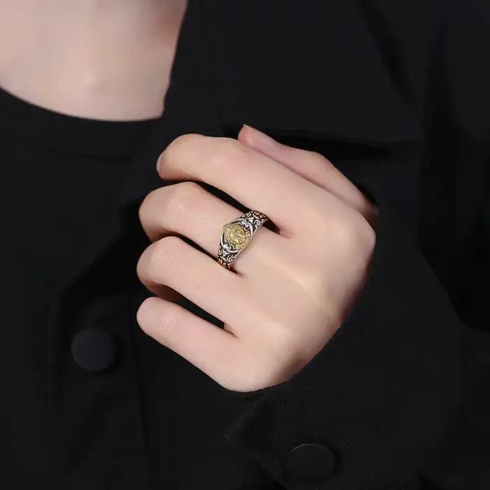 Bague Vintage en Or et Argent Sterling 925 Motif Tara Accessoire Mode Homme Occasions Spéciales