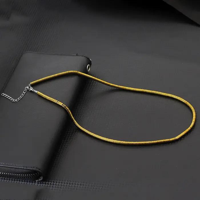 Collier de perles en pierre d'hématite exquise pour hommes