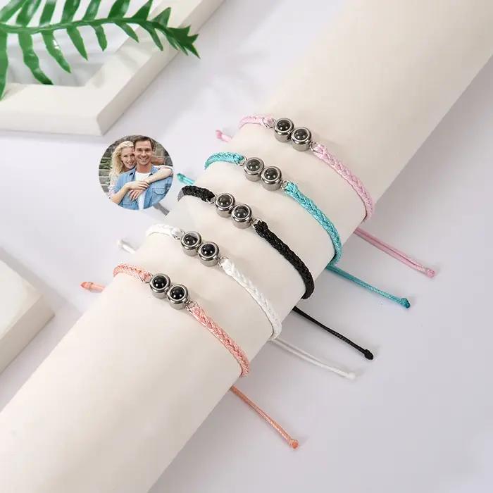 Bracelet personnalisé avec photo pour homme et femme, cadeau commémoratif personnalisé pour famille, couple, meilleur ami, chien, chat, bijoux en acier inoxydable à la mode, tracker d'humeur, cadeau spécial