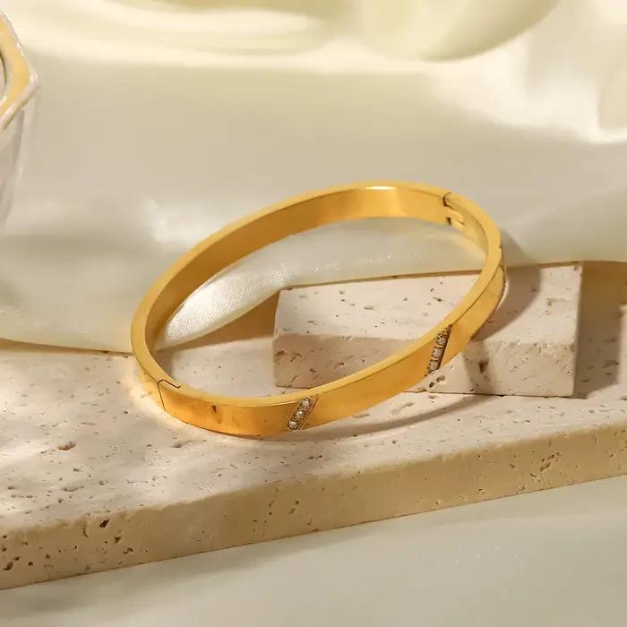 Bracelet en zircon avec trois pierres plaquées en platine pour femmes, bracelet en acier inoxydable, bijou tendance pour les occasions spéciales
