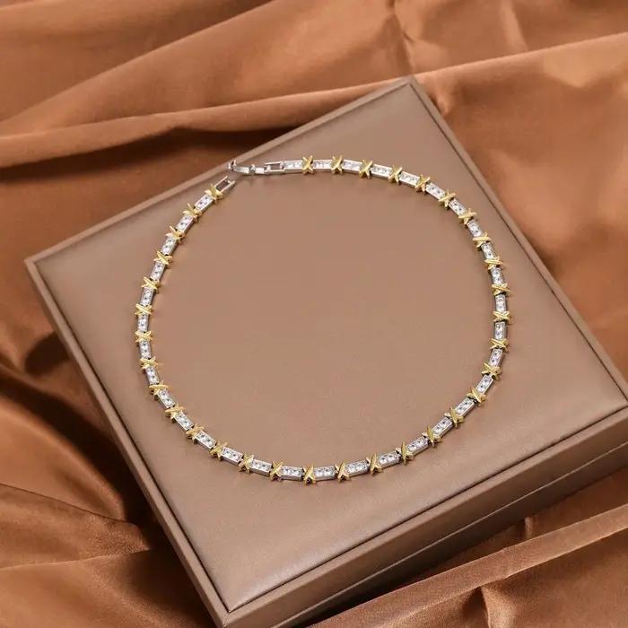 Collier en zirconium bicolore en forme de T avec lettre X pour femme, élégant et polyvalent pour diverses occasions et cadeaux d'exception