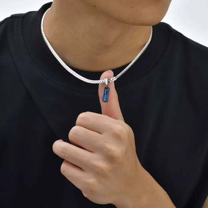 Collier pendentif géométrique bleu mer pour hommes et garçons, colliers plats en chaîne cubaine avec lame en acier inoxydable, cadeau de bijoux Cool Hip Hop