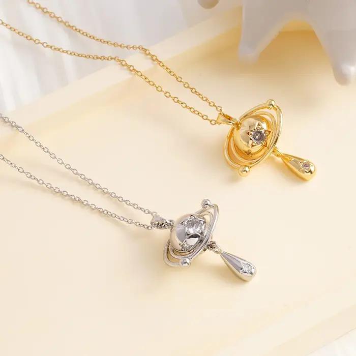 Collier Planète Saturne Accessoires Mode Strass Brillants Bijoux Breloques Occasions Spéciales