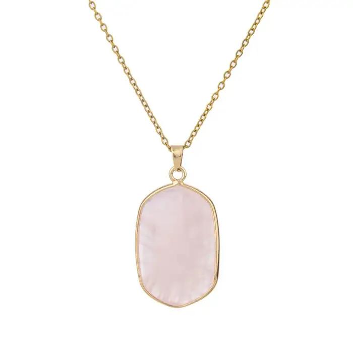 Collier pendentif en pierre de cristal naturel