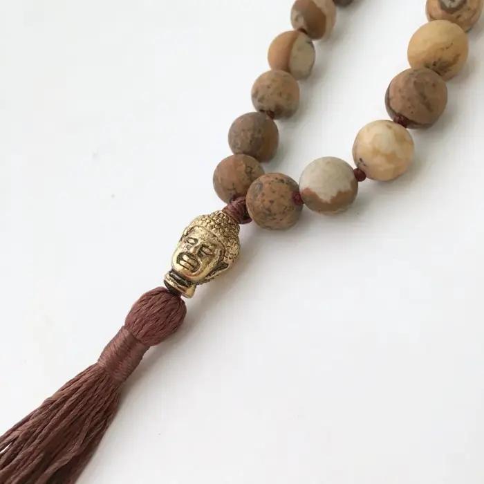 Collier PicMickey Jasper noué à la main