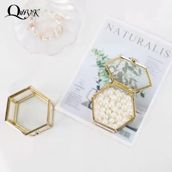 Boîte à bijoux hexagonale haut de gamme en verre doré pour rangement et décoration de bijoux et accessoires élégants pour femme occasions spéciales