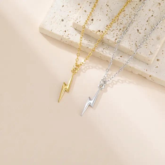 Collier pendentif éclair Skyrim pour femmes et filles