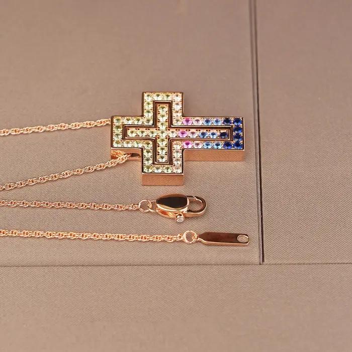 Collier double croix noble pour femme avec zirconiums arc-en-ciel