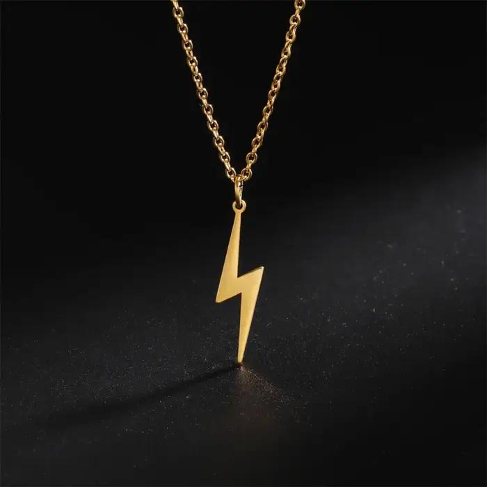 Collier avec pendentif éclair en acier inoxydable pour femmes et hommes occasions spéciales Skyrim