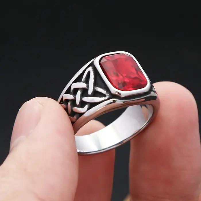 Punk Vintage carré rouge pierre chevalière anneaux pour hommes femmes en acier inoxydable nordique Vikings noeud Rune anneau mode bijoux en gros