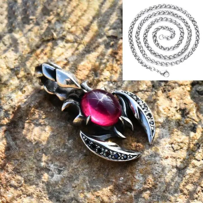 Collier avec pendentif scorpion en cristal rouge et diamants noirs, style hip-hop, en argent 925, ch