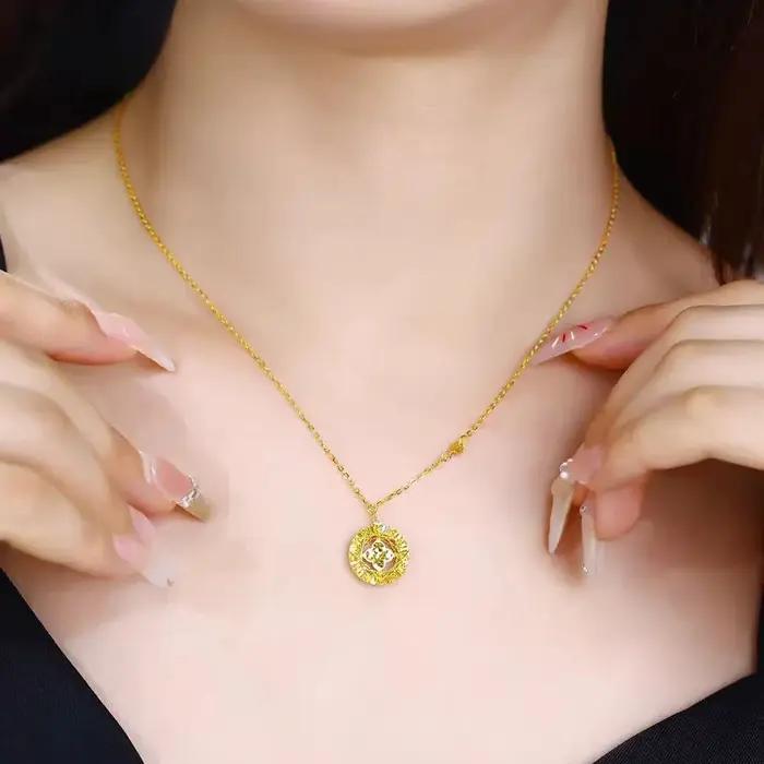 Collier avec pendentif attrape-rêves couleur or 18 carats