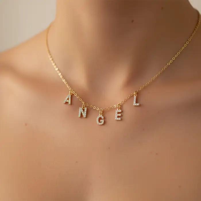 Collier avec nom initial personnalisé en acier inoxydable pour femmes, pendentif lettre Alpahbet, plaqué or 18 carats, collier initial, breloques de déclaration