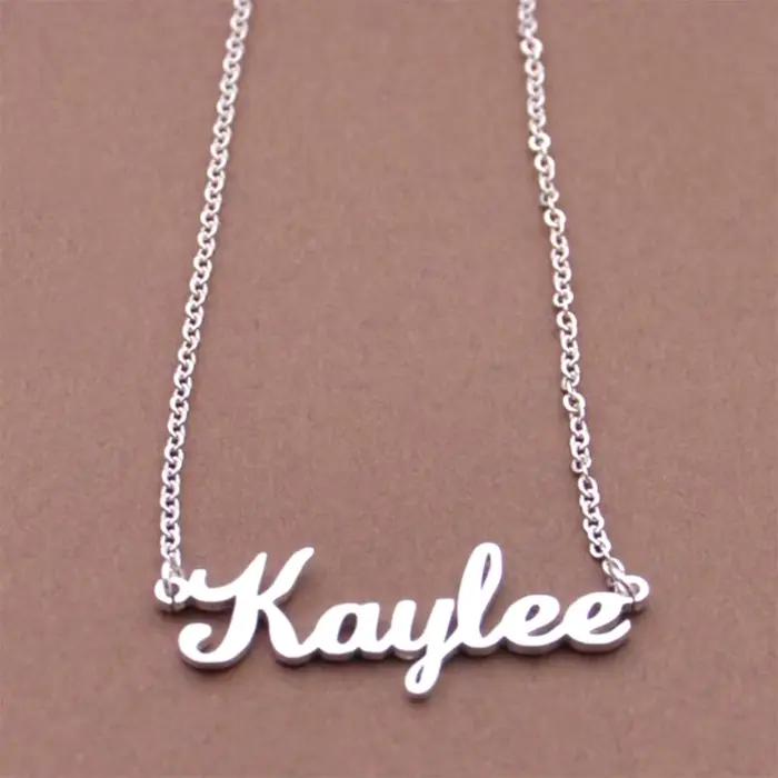 Collier personnalisé en acier inoxydable avec nom personnalisé, bijoux à breloques pour femmes, chaîne de clavicule, pendentif lettre, cadeau de saint valentin