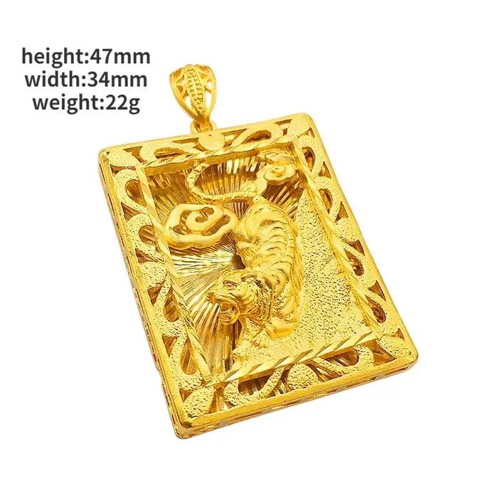 Pendentif tigre en or jaune pour homme