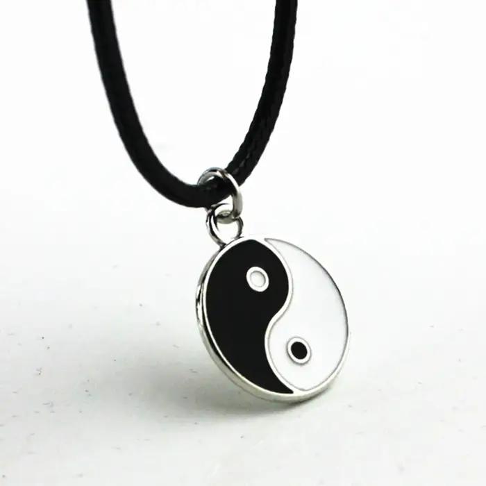 Collier Yin Yang Bagua en alliage avec design en forme de goutte et chaîne